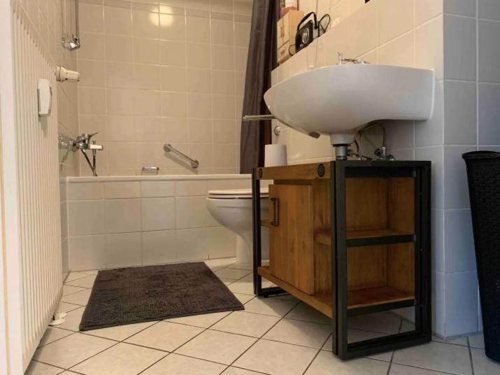 Live Easy With Balcony,Netflix, Quiet, Close To Football Stadium, Direct Train Connection, Espresso Maker Leipzig Extérieur photo